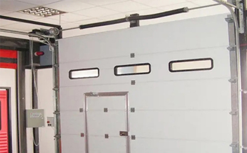 石河子工业提升门的安装方法