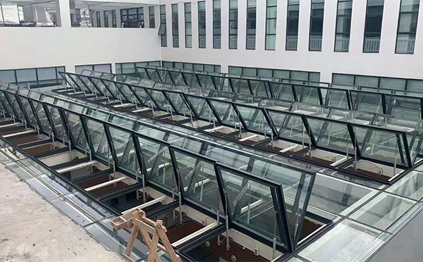 百安科技有限公司近期石河子排烟窗项目案例分享