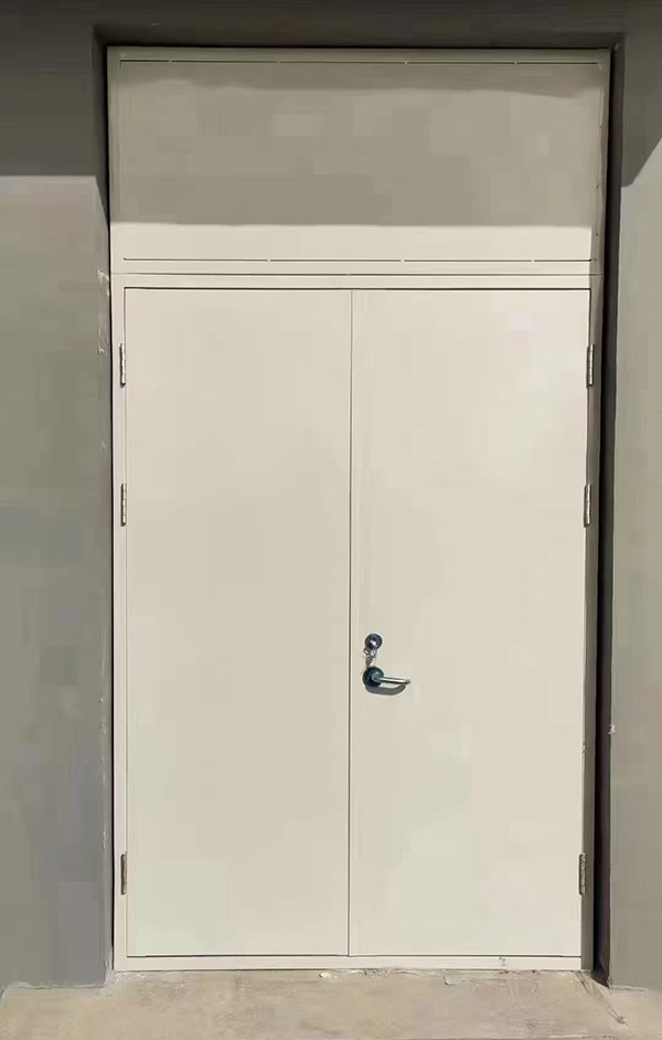 展览馆项目完成大跨度石河子防火门安装